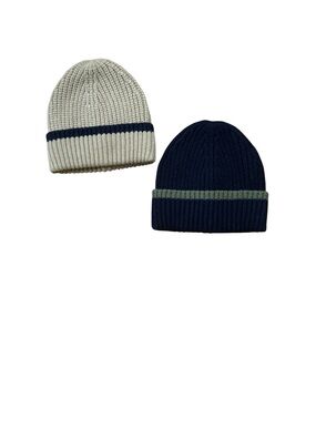 GAP Baby Cable Knit Hat in Navy and Beige